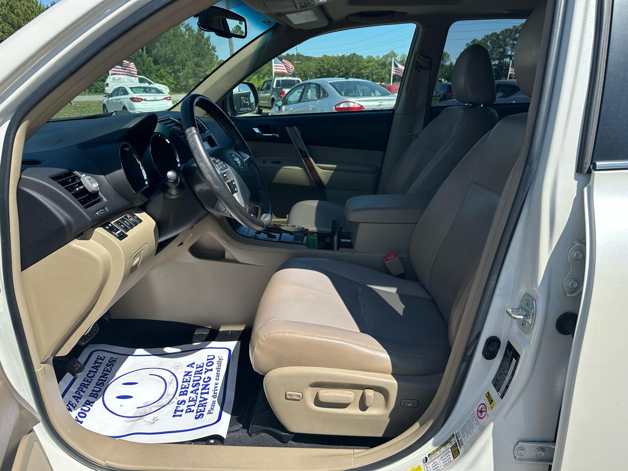 Toyota Highlander  2012