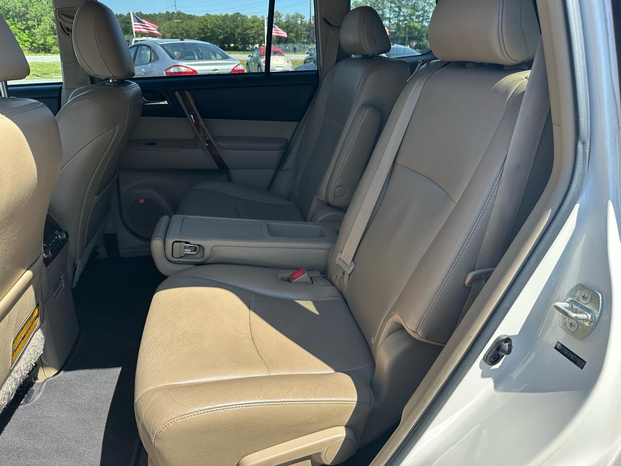 Toyota Highlander  2012