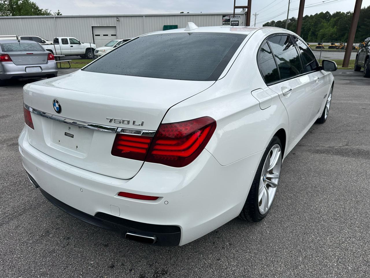 BMW 7-Series 750Li 2014