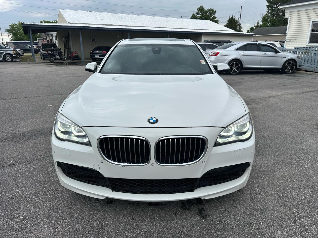 BMW 7-Series 750Li 2014