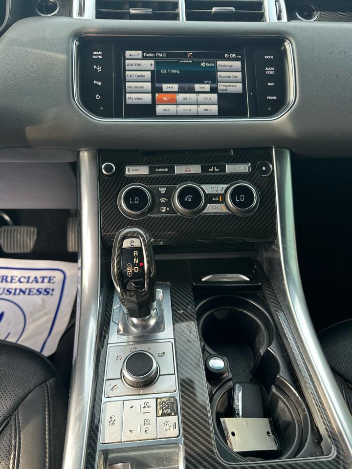 Land Rover Range Rover Sport SE 2015