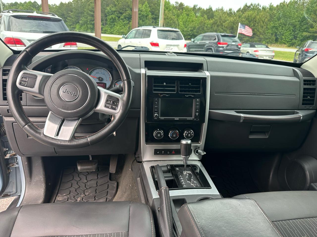 Jeep Liberty Sport 4WD 2012