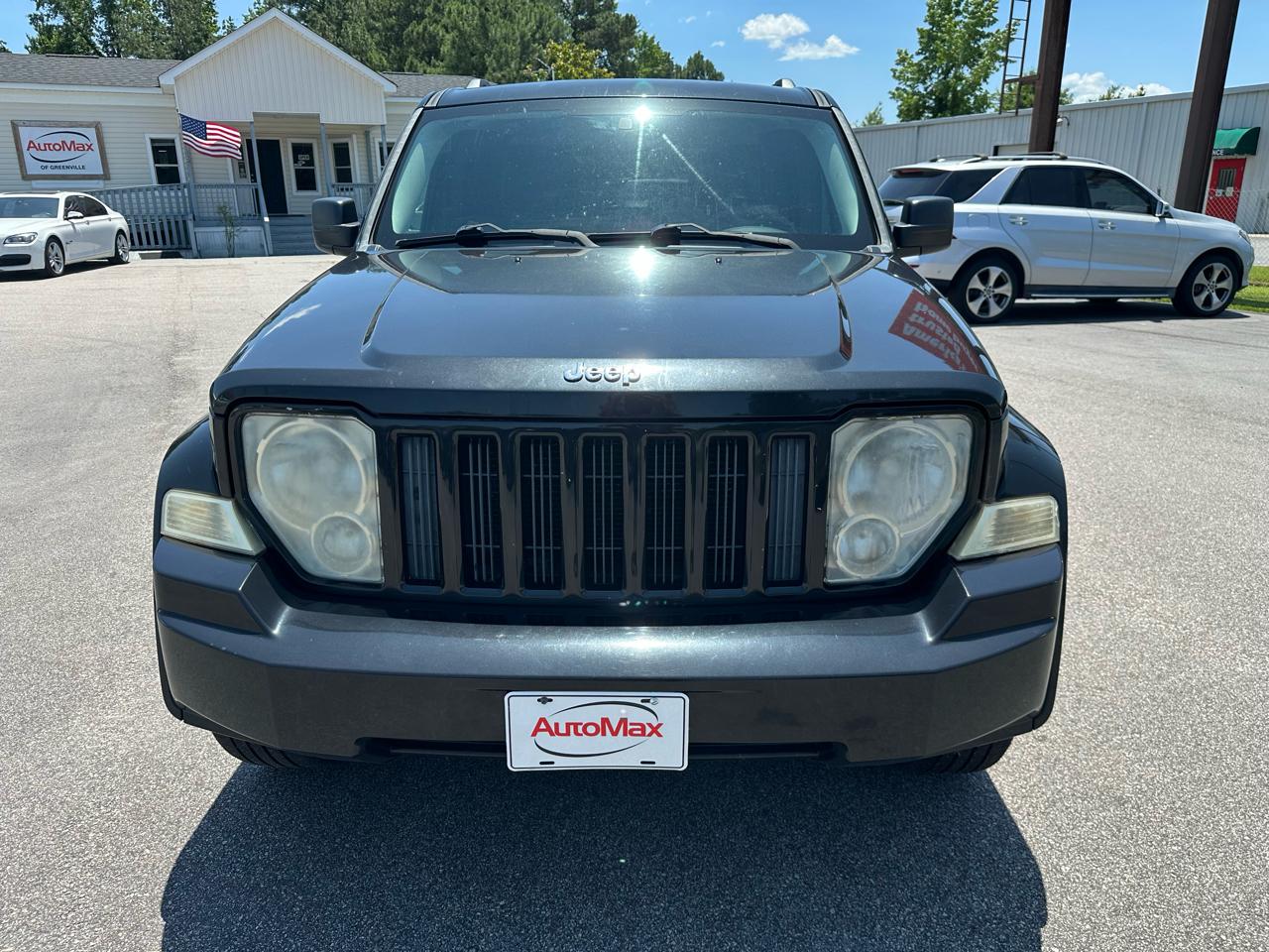 Jeep Liberty Sport 4WD 2012