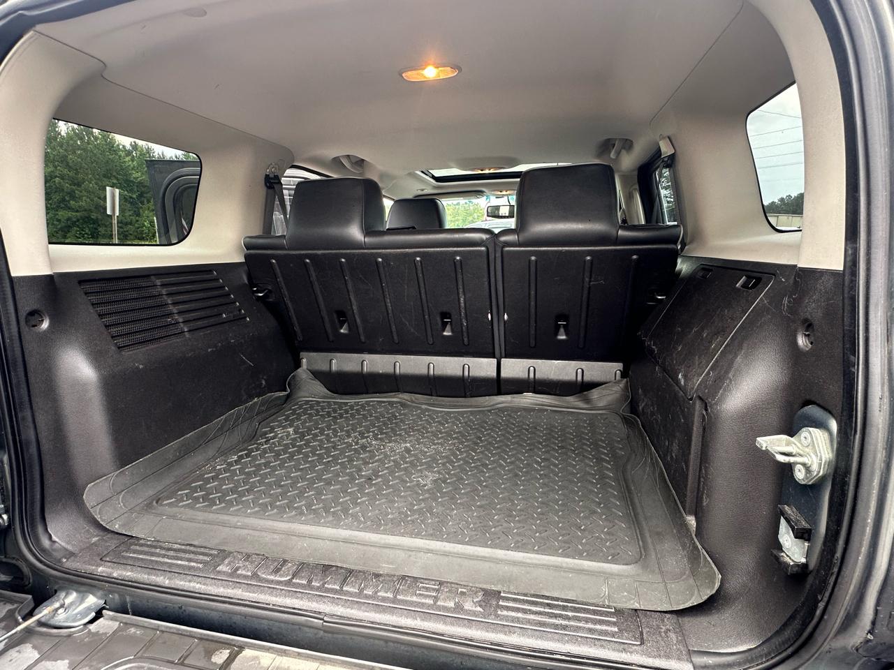 HUMMER H3 Luxury 2010