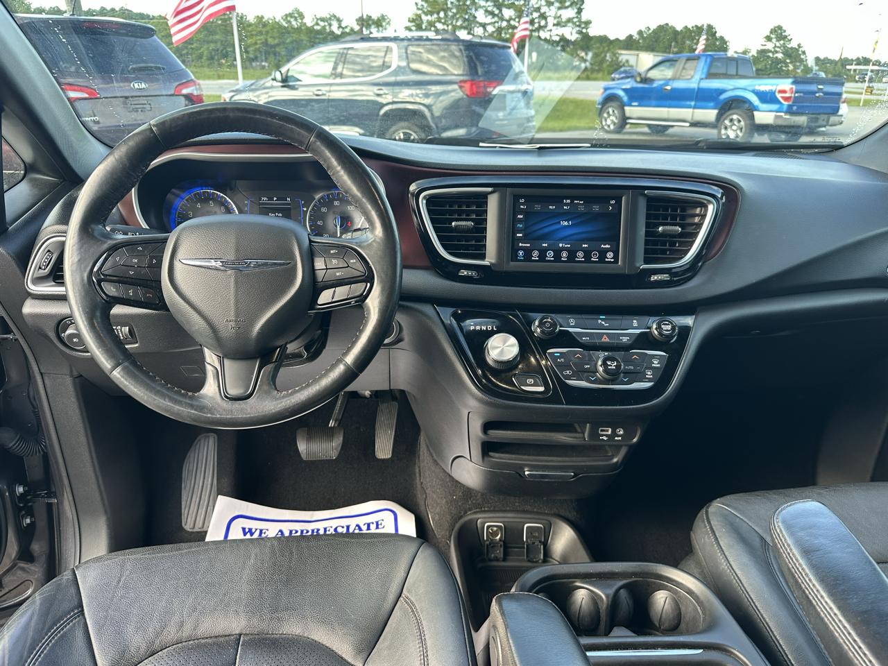 Chrysler Pacifica Touring-L 2020