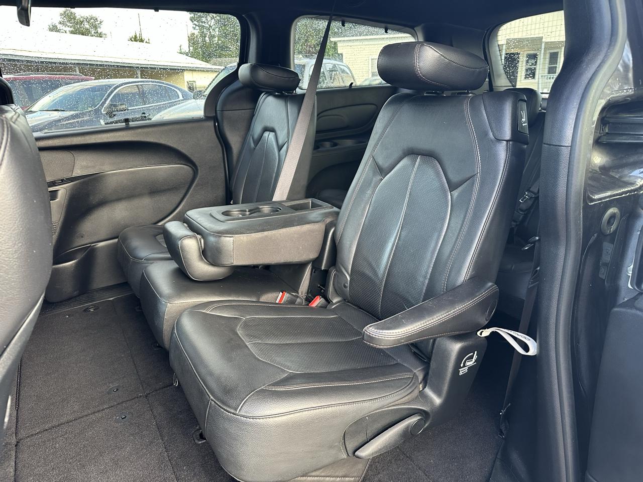 Chrysler Pacifica Touring-L 2020