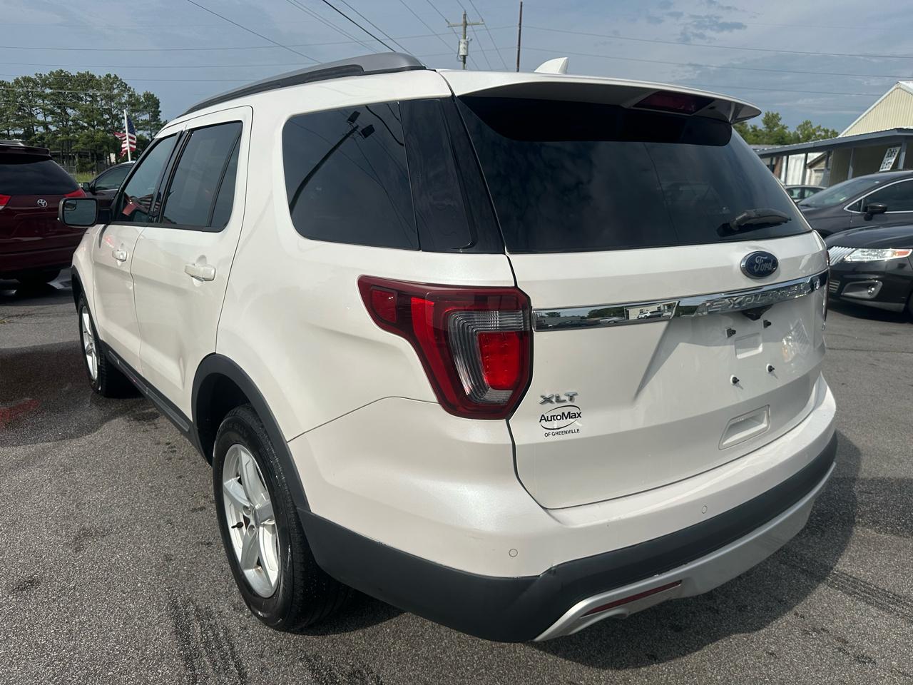 Ford Explorer XLT 4WD 2016