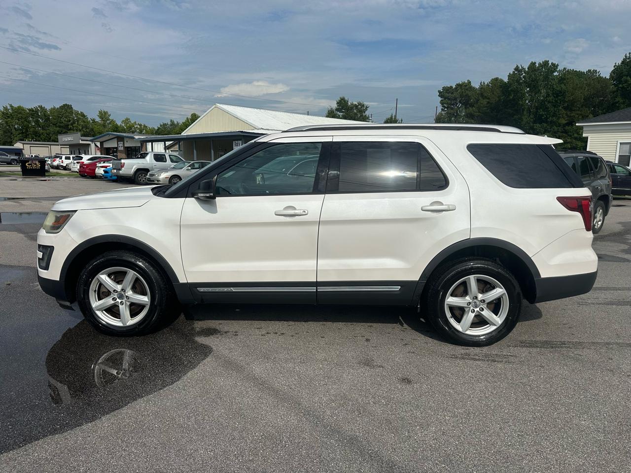 Ford Explorer XLT 4WD 2016