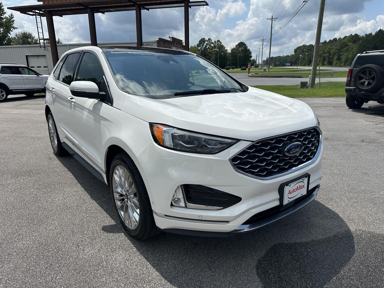 2020 Ford Edge Titanium