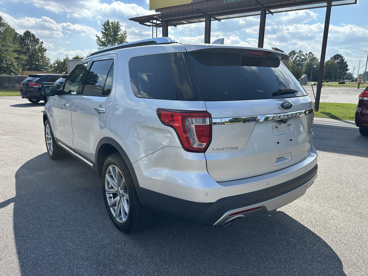 Ford Explorer Limited 4WD 2017