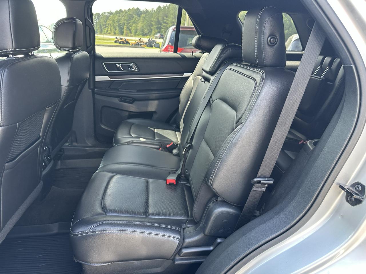 Ford Explorer Limited 4WD 2017