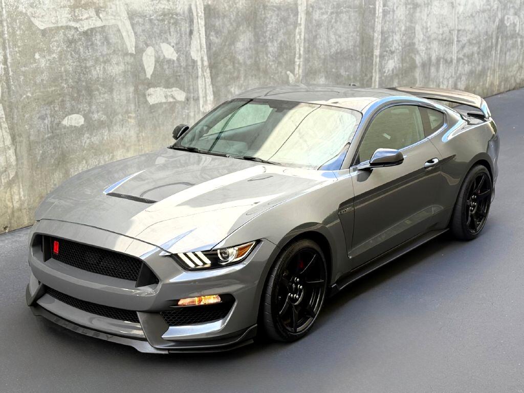 Ford Shelby GT350R  2018