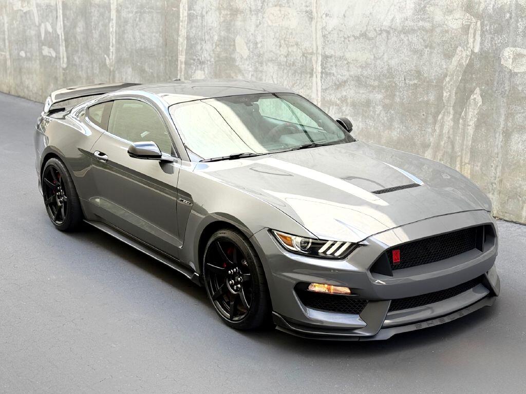 Ford Shelby GT350R  2018