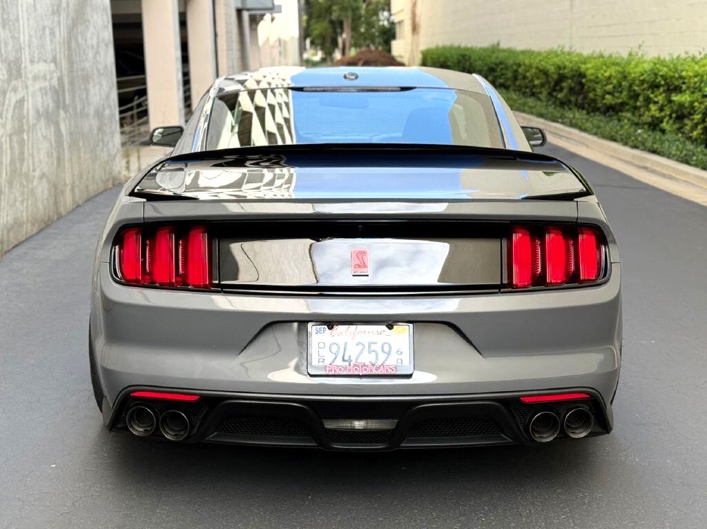 Ford Shelby GT350R  2018