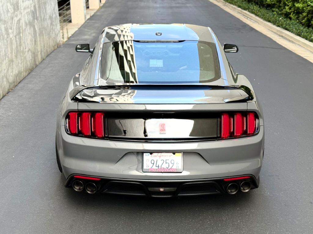 Ford Shelby GT350R  2018