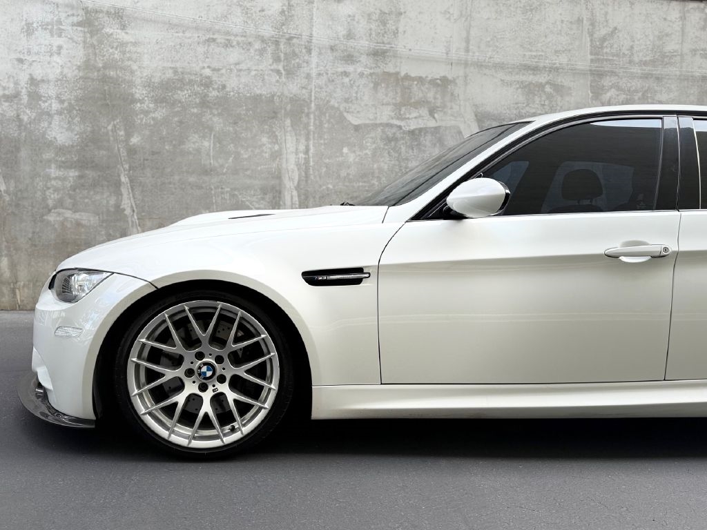BMW M3 Sedan 2011