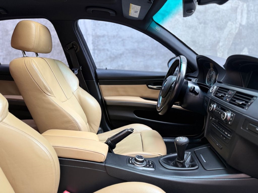 BMW M3 Sedan 2011