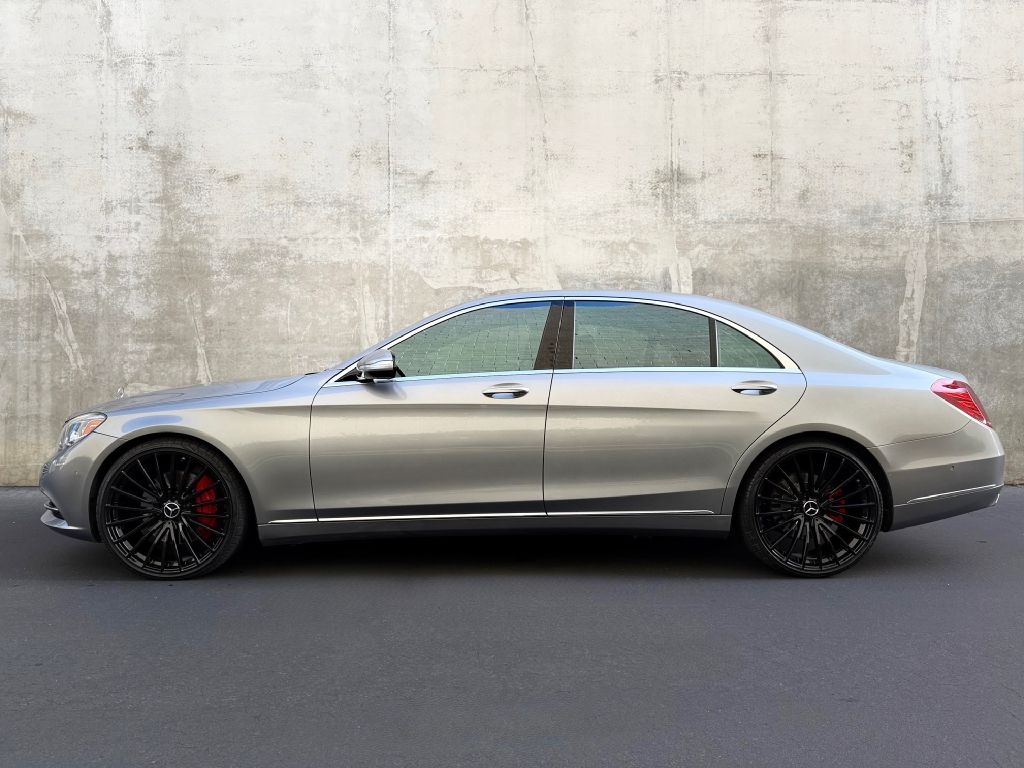 Mercedes-Benz S-Class S550 4MATIC 2015