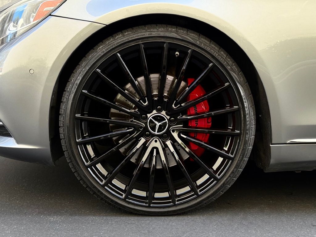 Mercedes-Benz S-Class S550 4MATIC 2015