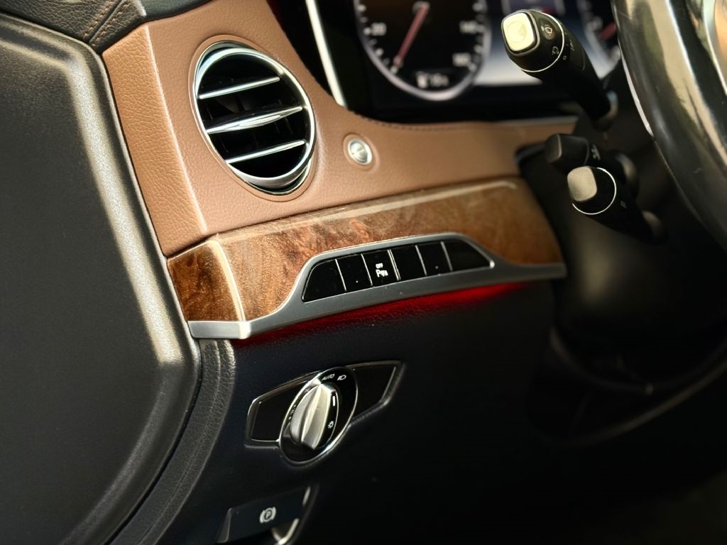 Mercedes-Benz S-Class S550 4MATIC 2015