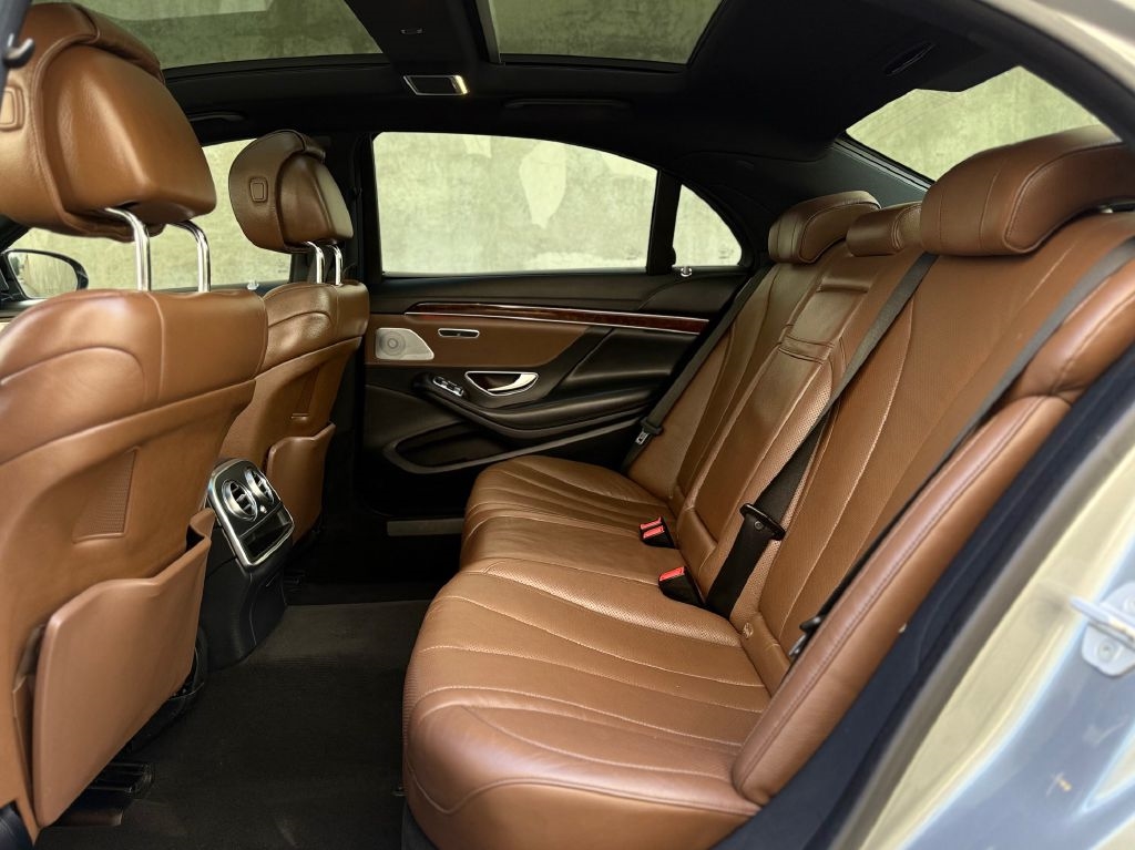 Mercedes-Benz S-Class S550 4MATIC 2015