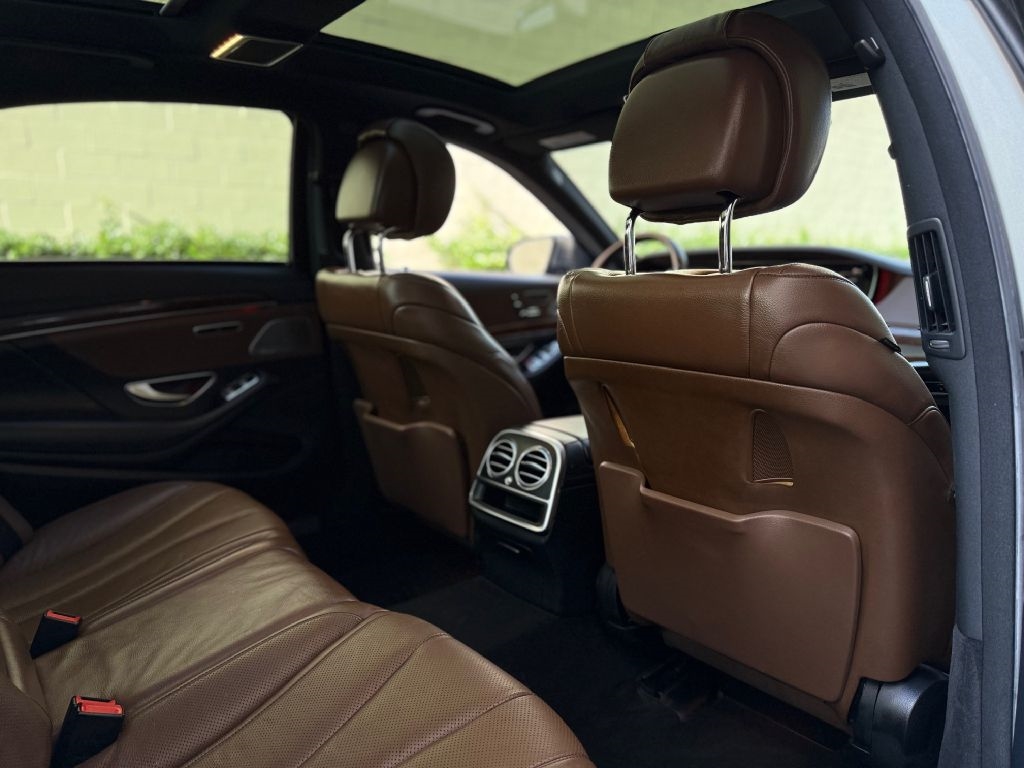 Mercedes-Benz S-Class S550 4MATIC 2015