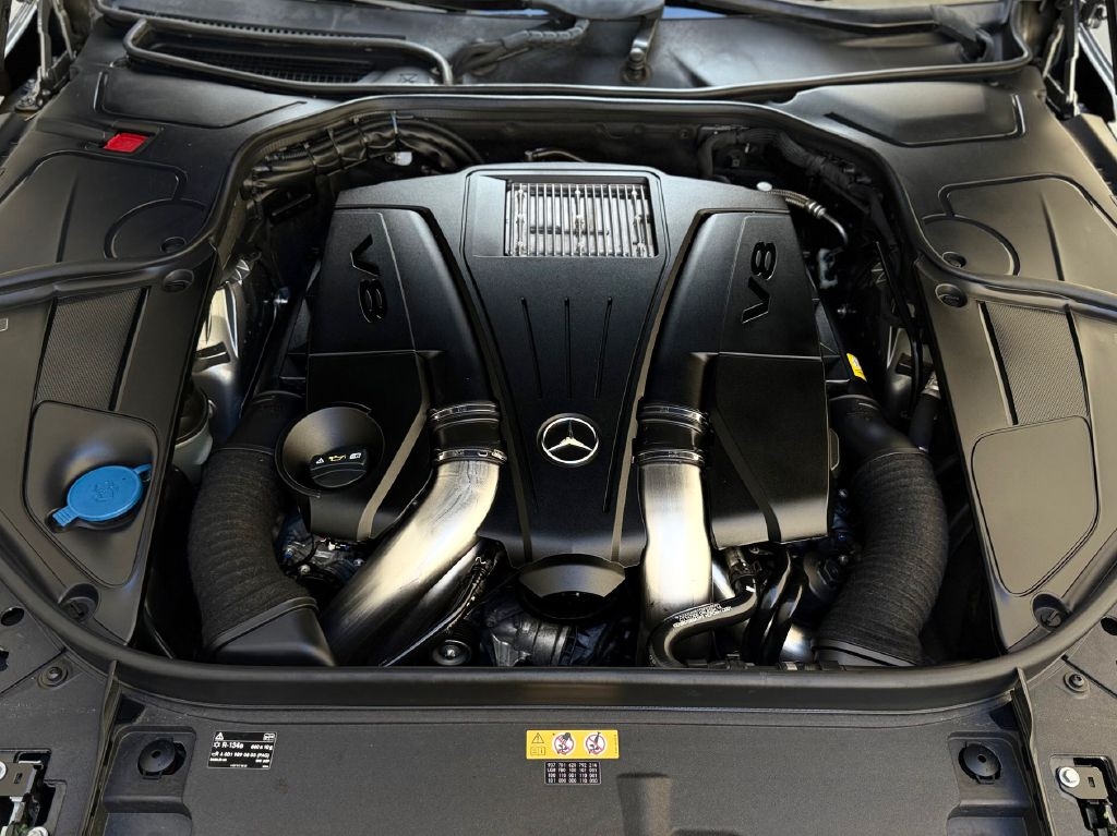 Mercedes-Benz S-Class S550 4MATIC 2015