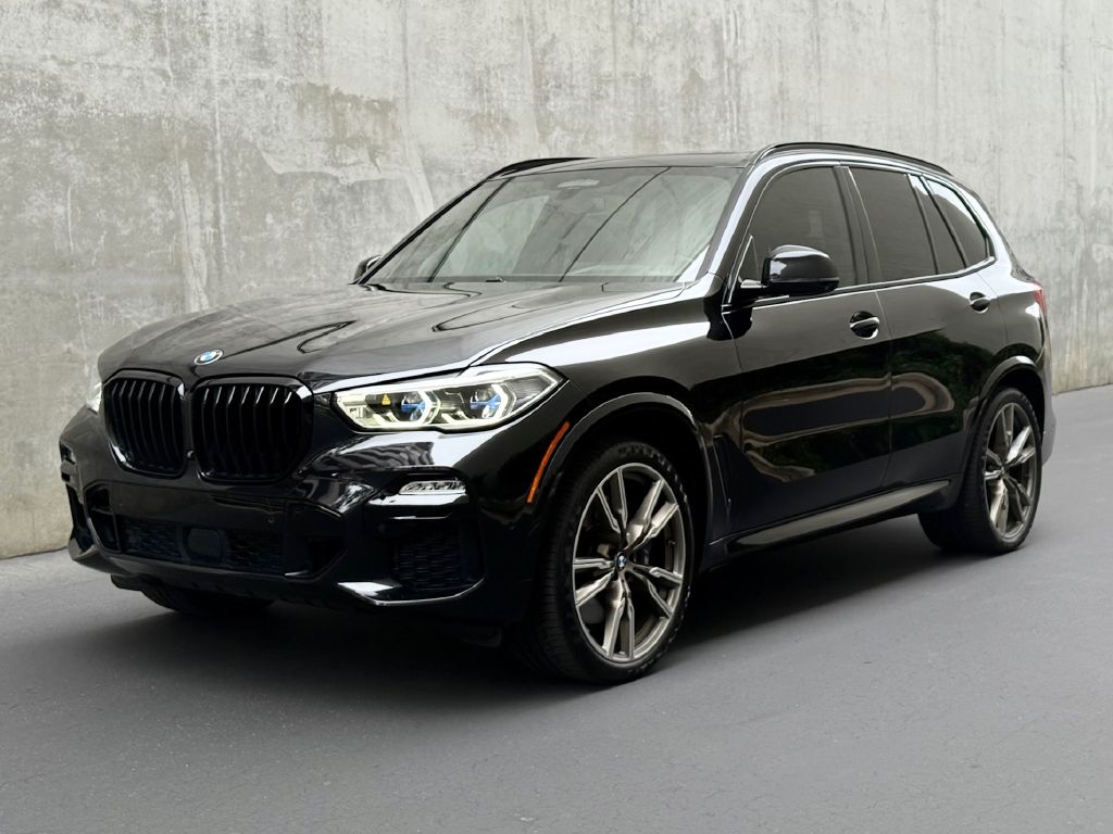 2020 BMW X5 M50i