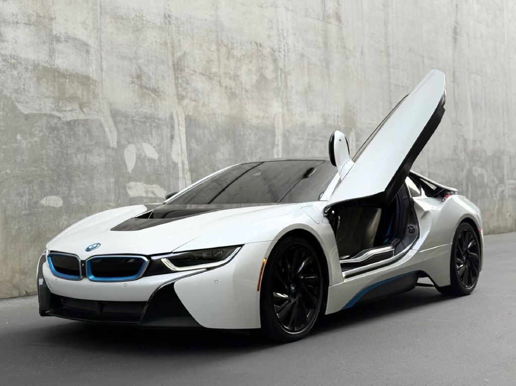 2014 BMW i8 Base