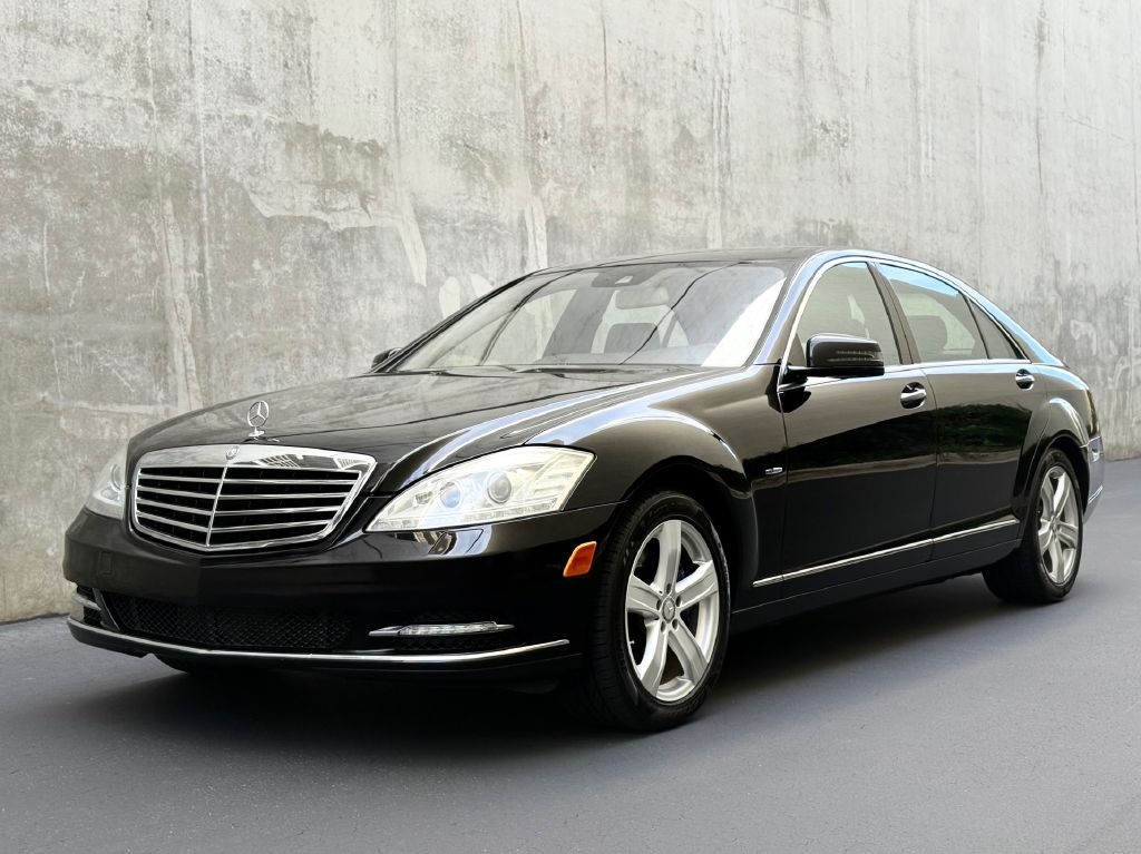 Mercedes-Benz S-Class S550 2012