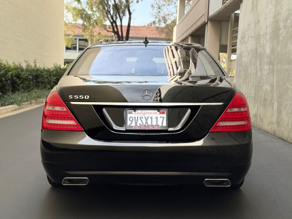 Mercedes-Benz S-Class S550 2012