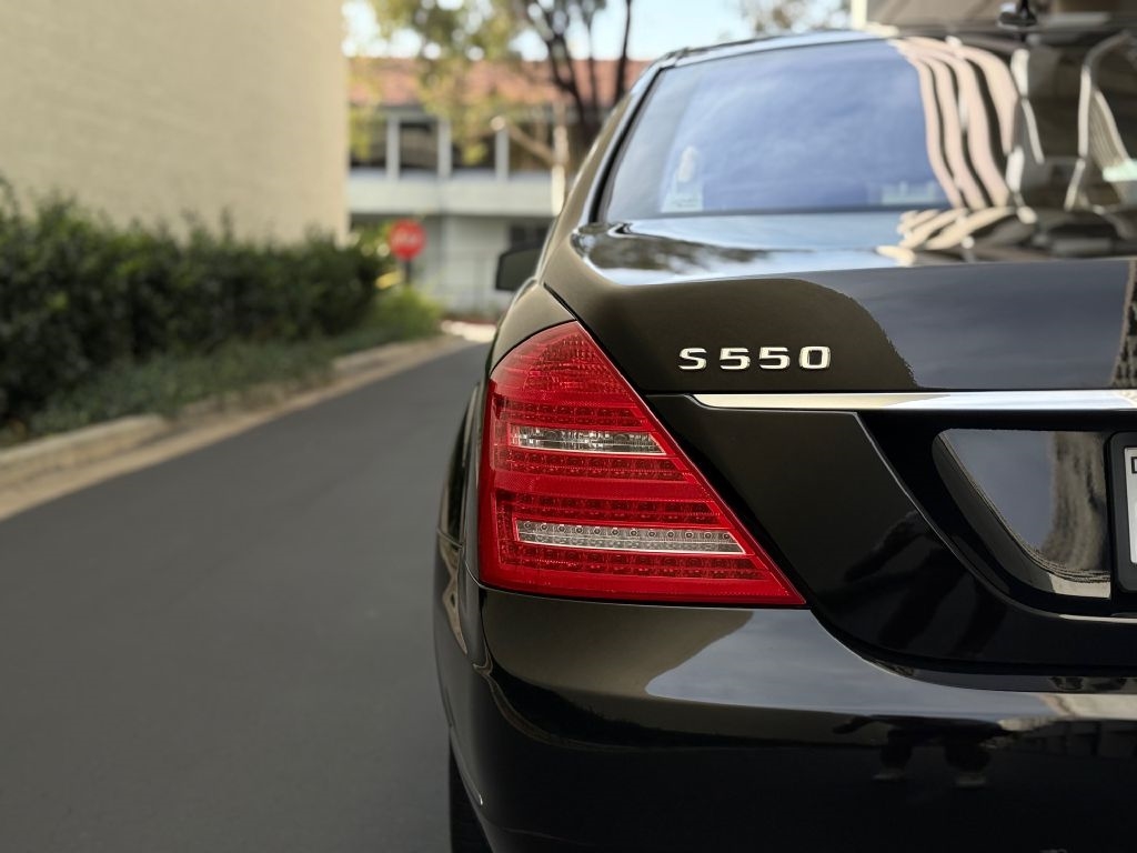 Mercedes-Benz S-Class S550 2012