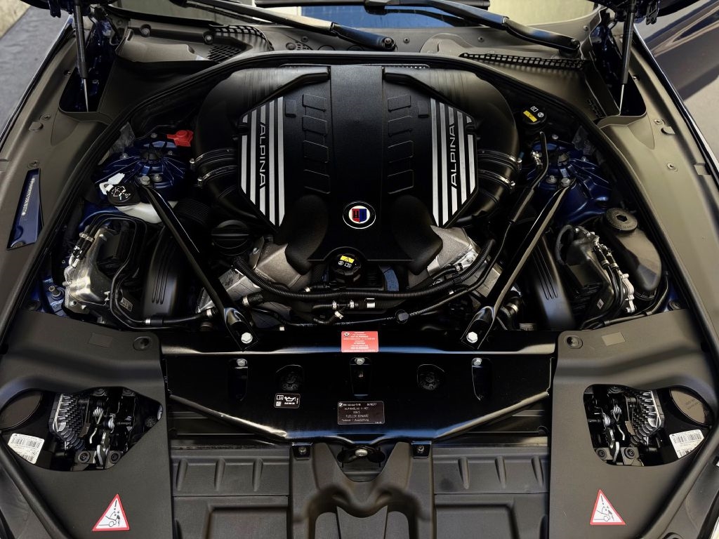 BMW 6-Series Gran Coupe 650i xDrive 2016