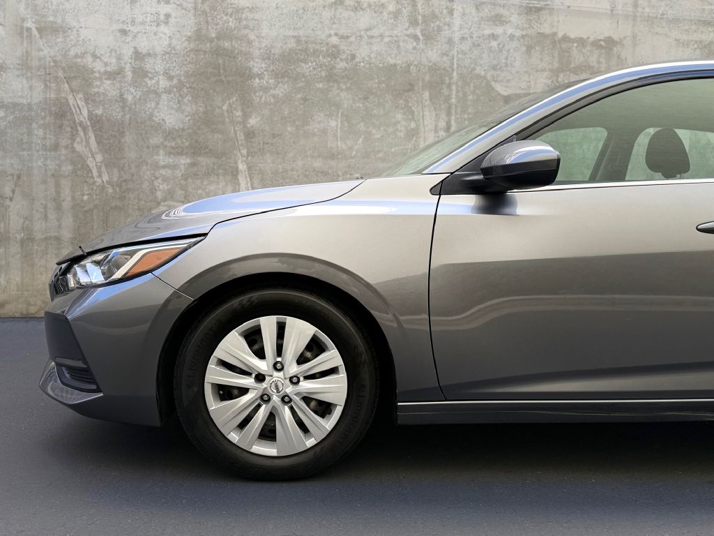 Nissan Sentra S 2020
