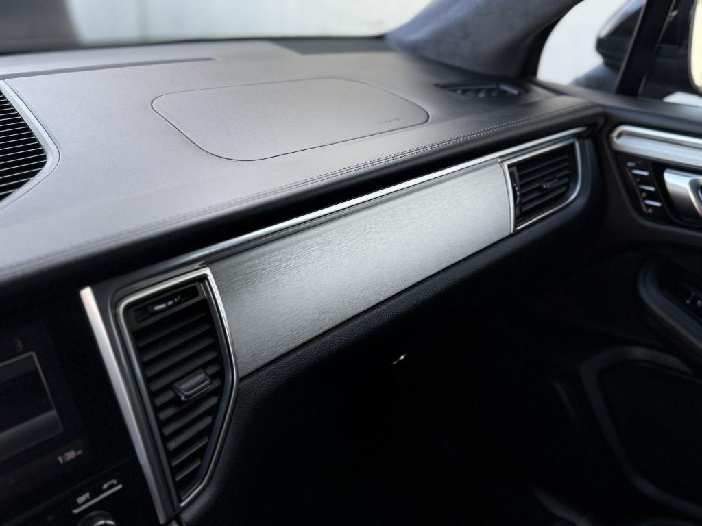 Porsche Macan Turbo 2017