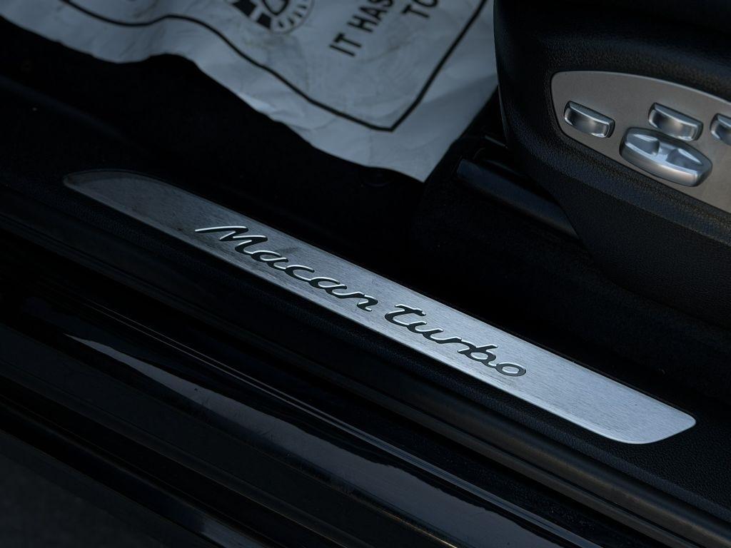 Porsche Macan Turbo 2017