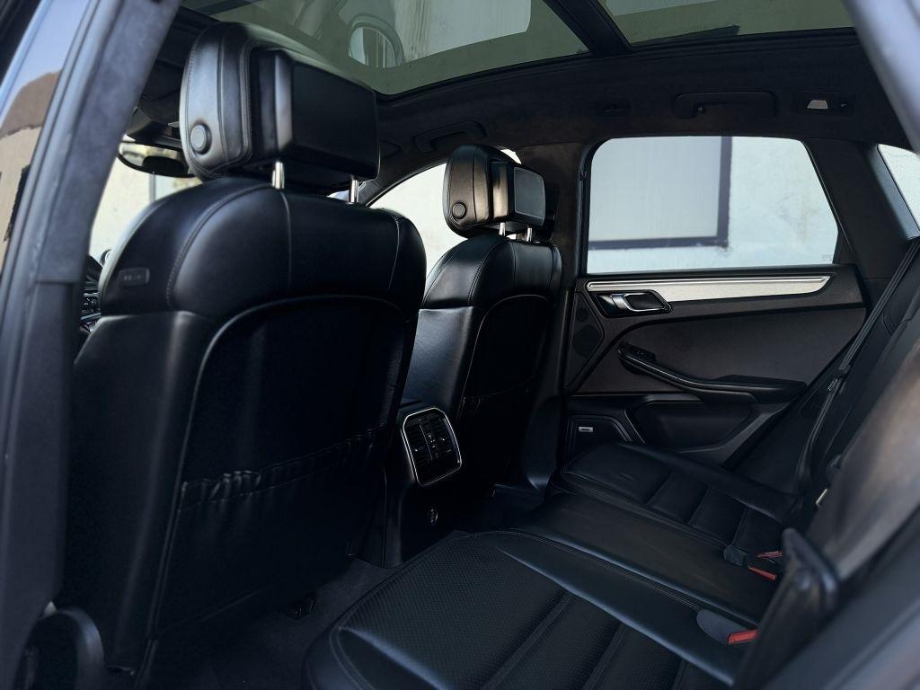 Porsche Macan Turbo 2017