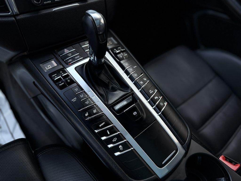 Porsche Macan Turbo 2017