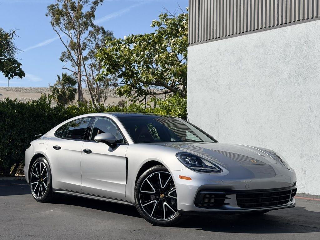 2018 Porsche Panamera 4S