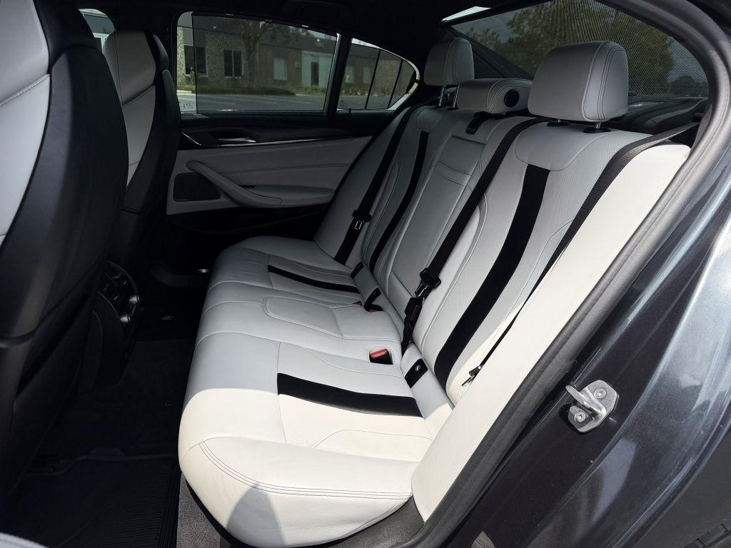 2019 BMW M5 Competition - Photo 18