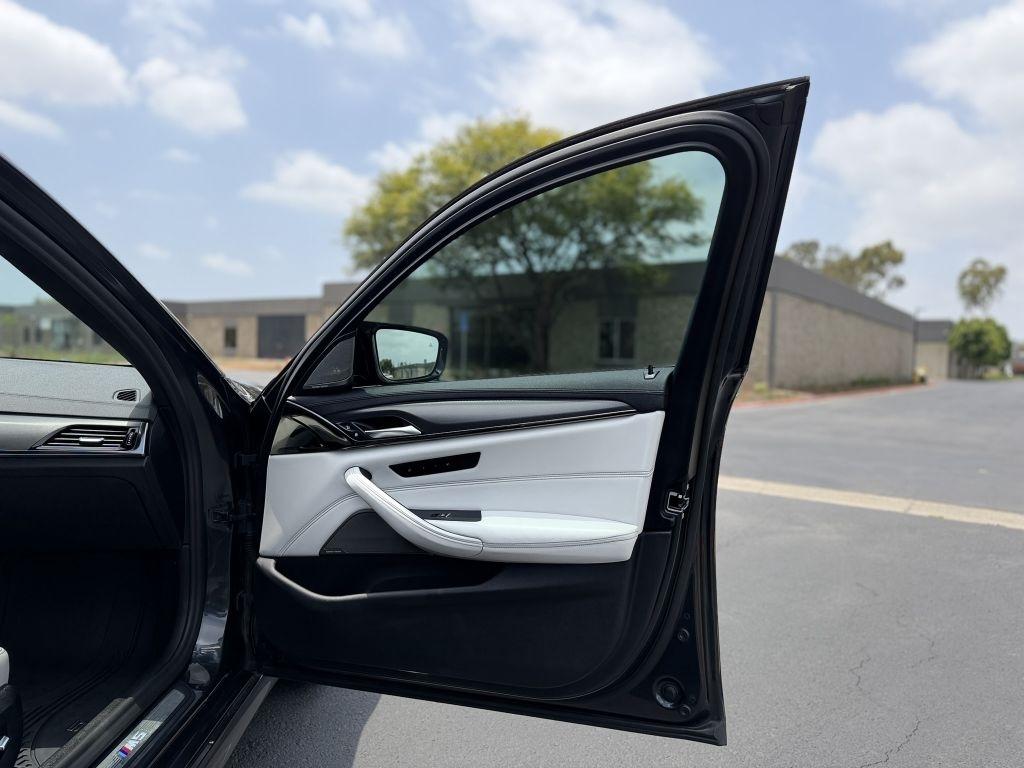 2019 BMW M5 Competition - Photo 25