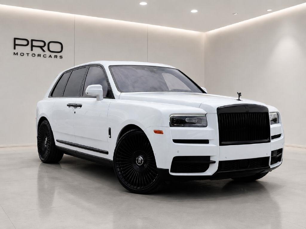 2021 Rolls-Royce Cullinan Base
