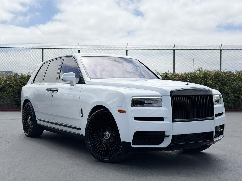 2021 Rolls-Royce Cullinan Base
