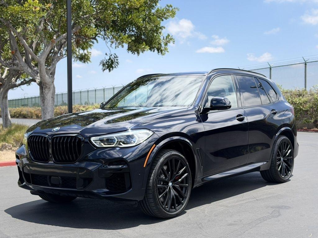 2022 BMW X5 M50i