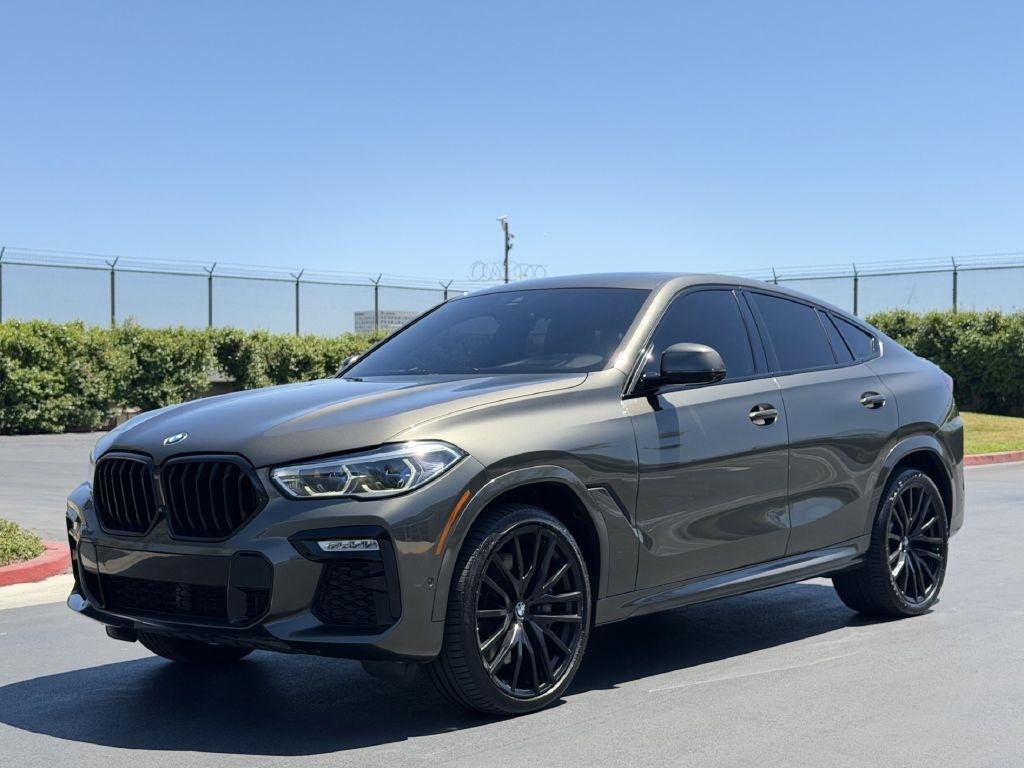2020 BMW X6 M50i