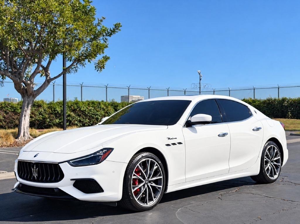 2023 Maserati Ghibli Modena