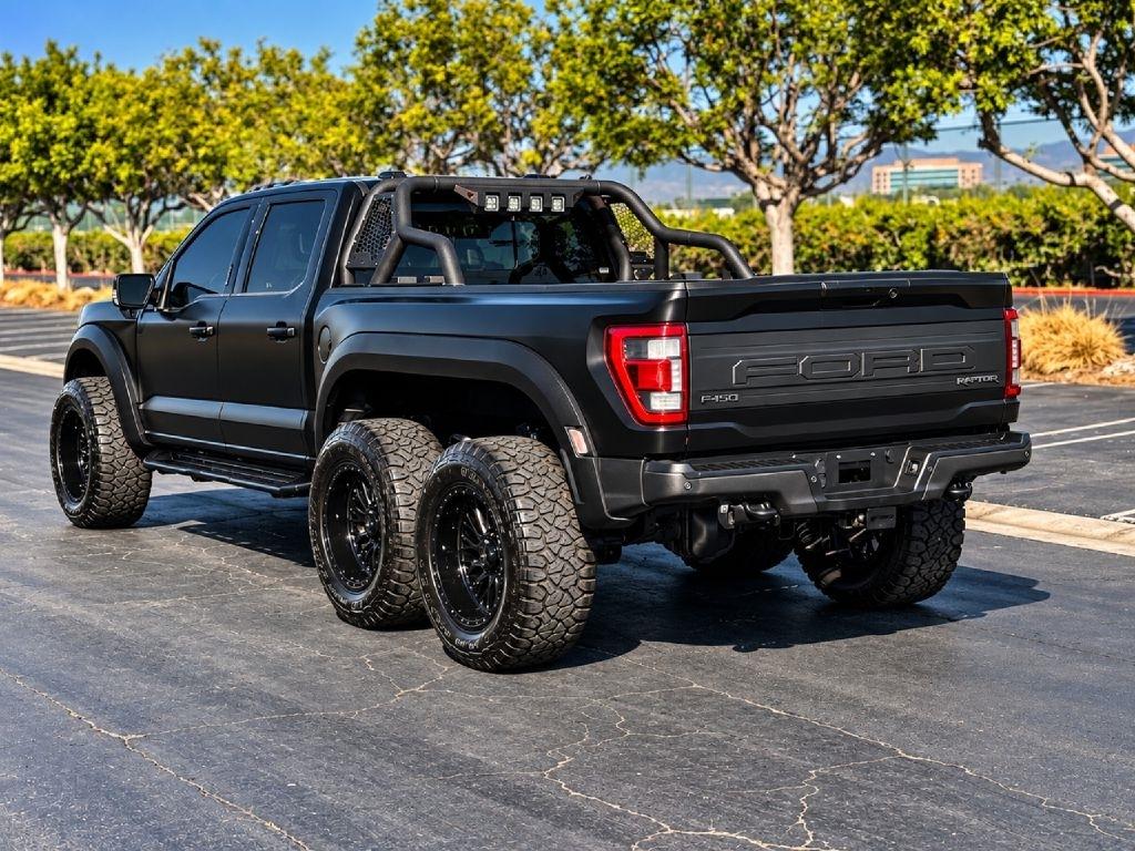 2022 Ford F-150 Raptor - Photo 7