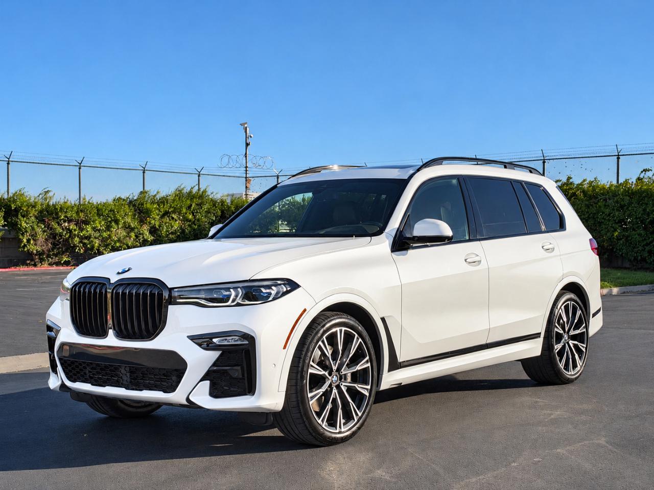 2020 BMW X7 M50i