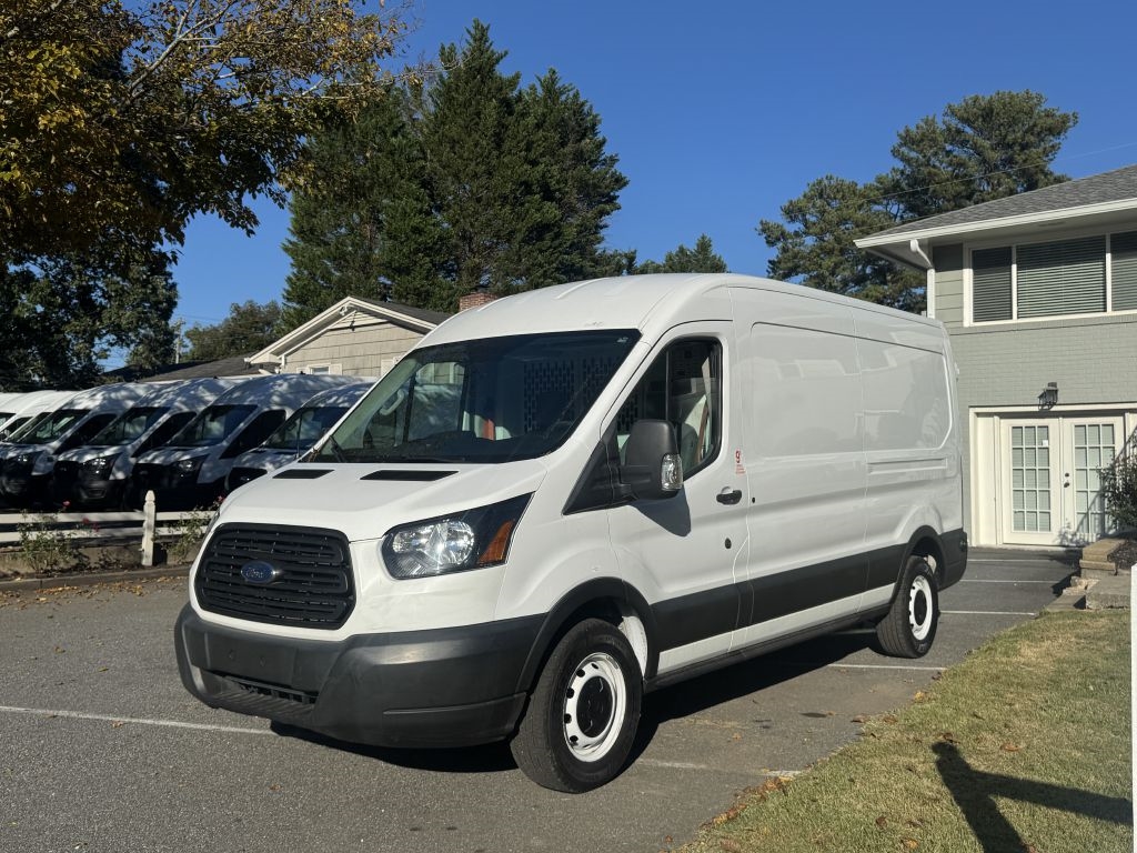 Ford Transit 150 Van Med. Roof w/Sliding Pass. 148-in. WB 2019