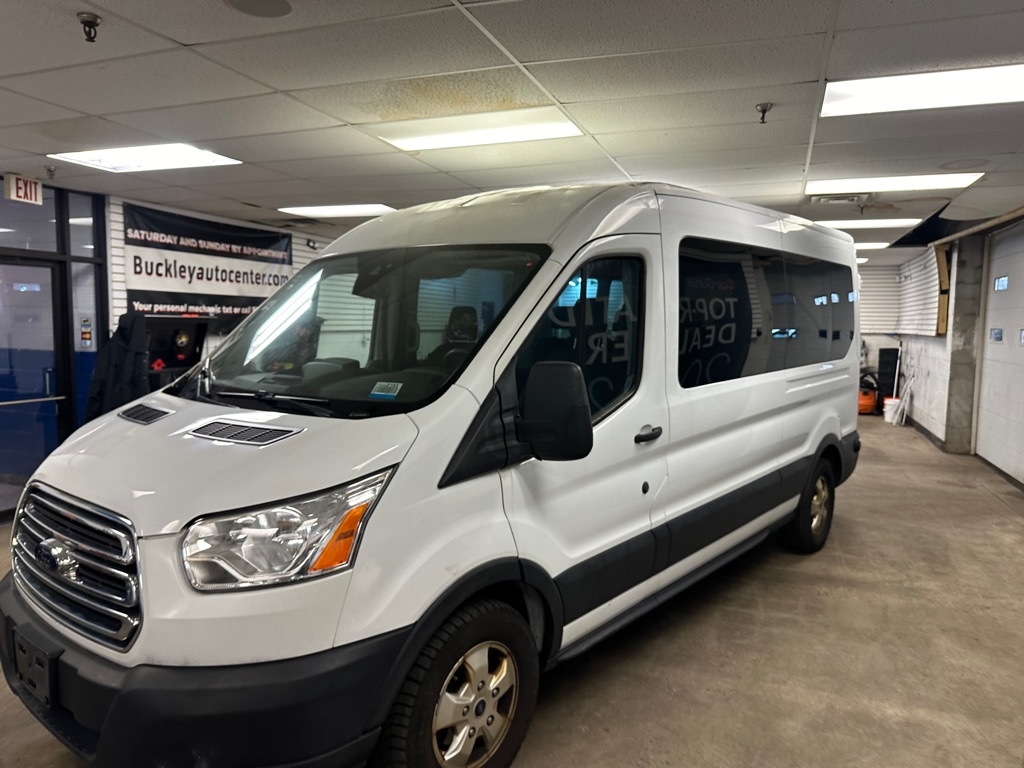 Ford Transit 350 Wagon Med. Roof XL w/Sliding Pass. 148-in. WB 2019
